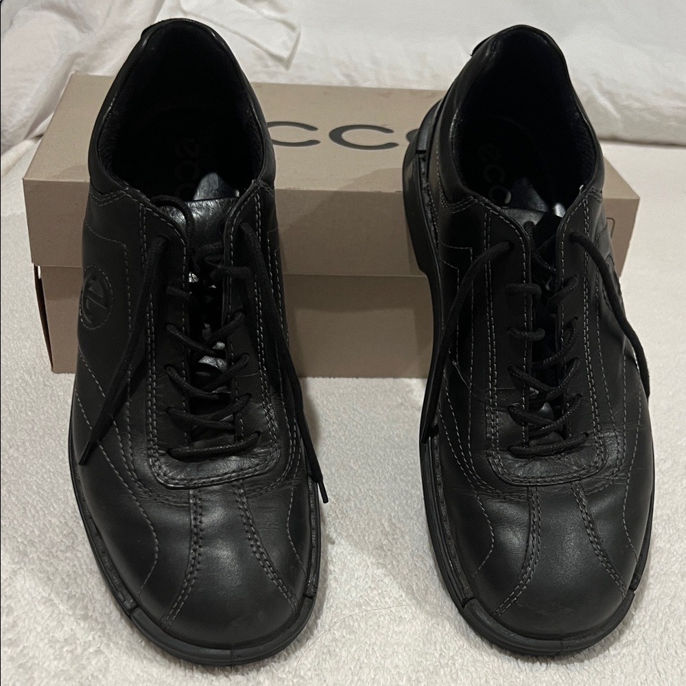 ECCO Men's Black Leather Oxfords
